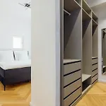 Hestia Apartments Barons