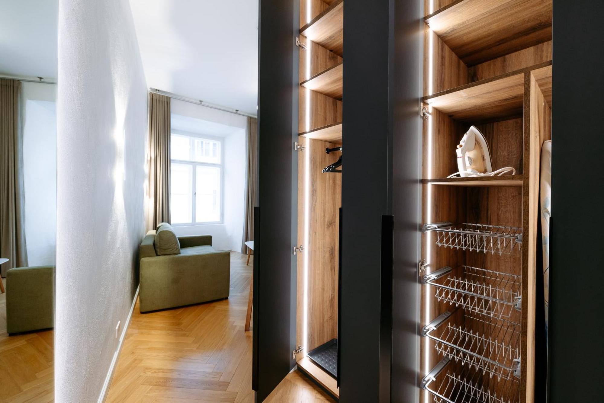 Apartment Hestia Barons *